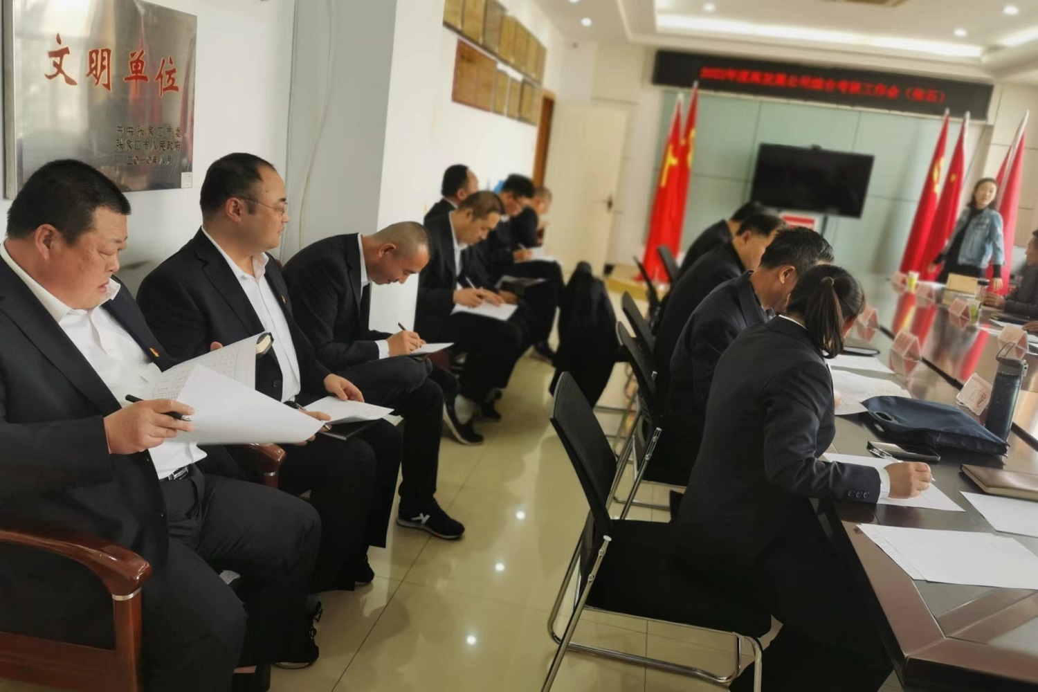 1681714448332007.jpg 32a053cf76271b3044c34b7b1383041.jpg